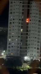 Incêndio atinge prédio de luxo em Cuiabá e força evacuação de duas torres