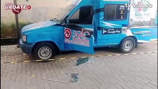 3 Mobil dan Pintu di Balai Kota Solo Dirusak Orang Tak Dikenal