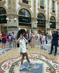 Η ανάρτηση της Μαρίας Σολωμού από το Μιλάνο