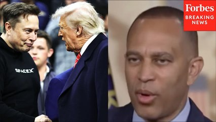 Hakeem Jeffries Predicts How Musk-Trump Feud Will Affect Government Ties With Musk’s Businesses