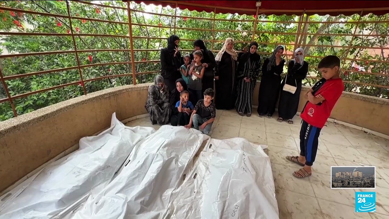 Gaza marks start of Eid with outdoor prayers and dwindling food supplies