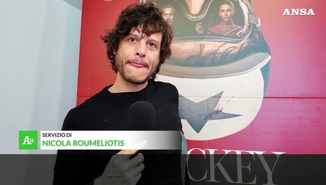 Luis Ortega torna con El Jockey e parla di Milei