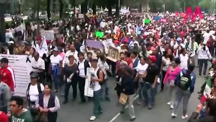 Marchando se entiende la CNTE