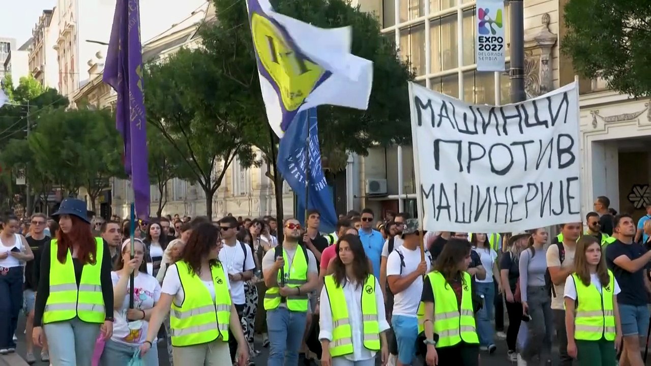 Serbien: Studenten hoffen bei Kommunalwahl auf Signal gegen Vucic