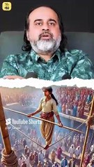 दुनिया ऐसे डराती है! || आचार्य प्रशांत