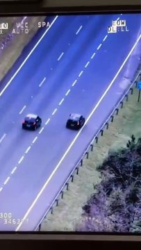 Helicóptero da PM ajuda a capturar bando com carro recheado de produtos furtados