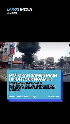 Motoran Sambil Main HP, Ditegur Ngamuk, Akamsi Nyaris Diseruduk Mobil, Tapi Dia Motoran Ga Pakai Helm, Main HP Sambil Bawa Anak