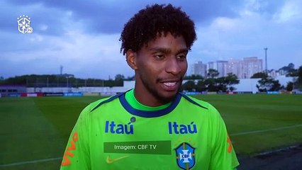 Na Seleção, Hugo Souza se diz em casa no CT Joaquim Grava