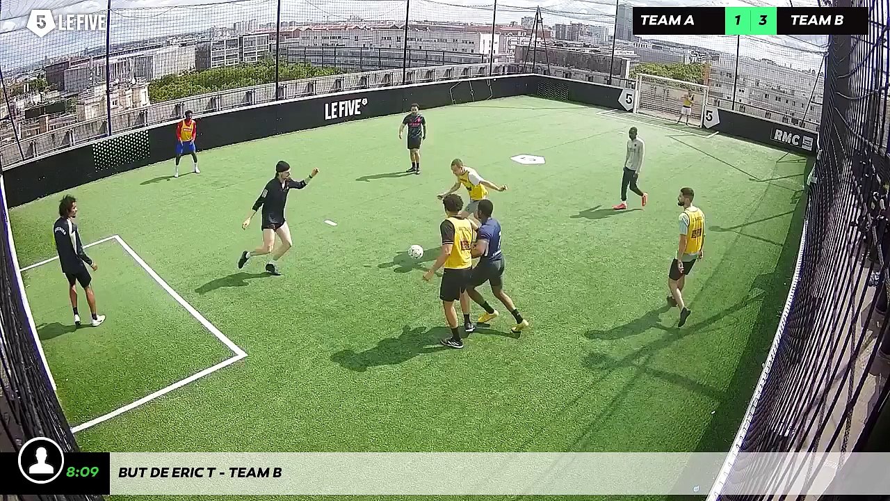 But de Eric T - Team B