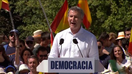 Feijóo sostiene que España "necesita una revolución"