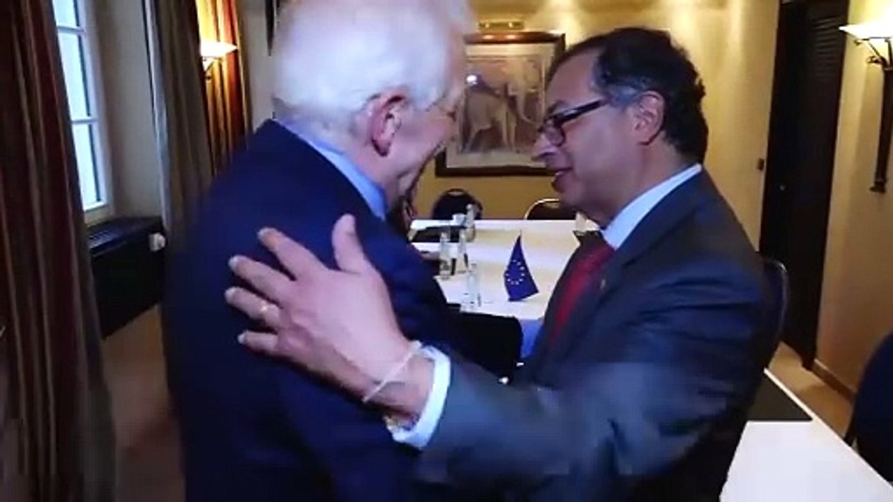 Disparan contra el aspirante presidencial colombiano Miguel Uribe