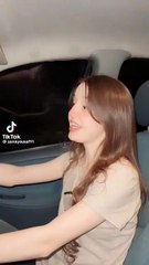 Sana Yousaf Car Chalatay hoye Video bana rahi hain