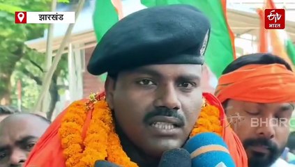 ऑपरेशन सिंदूर में घायल जवान स्वस्थ होने बाद पहुंचा धनबाद, लोगों ने किया भव्य स्वागत