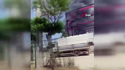 Kocaeli’de fabrika yangını