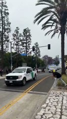 En medio del caos en Los Ángeles, Trump decidió desplegar a la Guardia Nacional