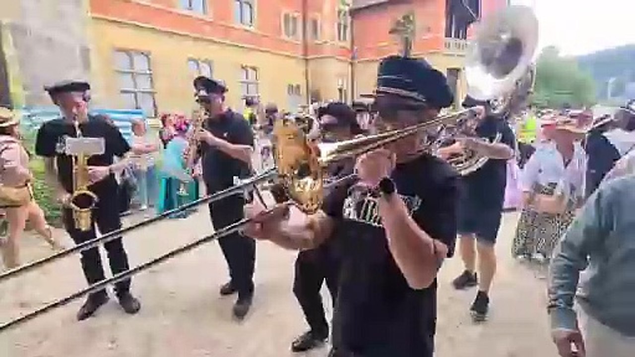 Paseo con sombrero