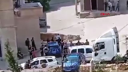 Bayram günü akraba aileler birbirine girdi: Ölü ve yaralılar var
