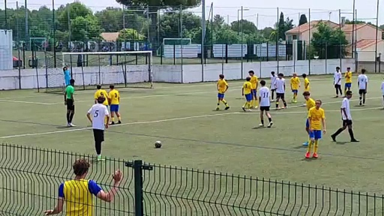 But des U15 B sur coup franc lors du dernier match du tournoi de Jacou Clapiers (34)