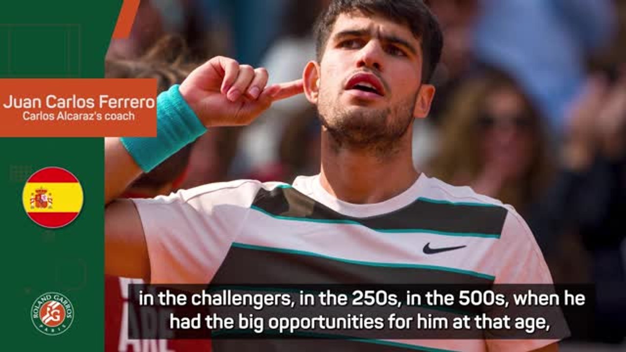 Alcaraz 'born to play' pressure moments - coach Juan Carlos Ferrero