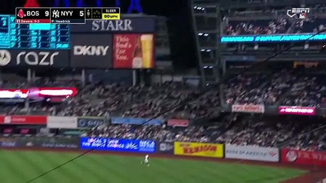 Jonrón de Devers ante los Yankees