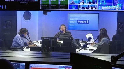 Des inconnus payent pour assister à des mariages