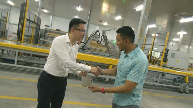 [PROMO] Temu bual eksklusif AWANI Sabah + bersama Menteri Pembangunan Perindustrian dan Keusahawanan Sabah, Datuk Phoong Jin Zhe