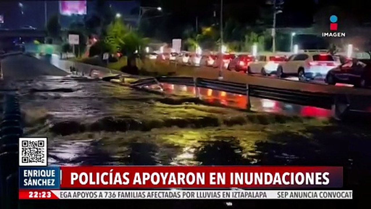 Policías de la CDMX rescataron 17 vehículos que quedaron atrapados en las inundaciones del lunes pasado
