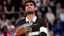 Alcaraz inventa la remontada de todos los tiempos y levanta su segundo Roland Garros