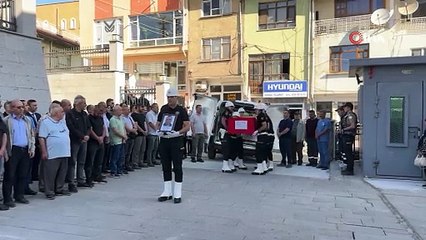 Hayatını kaybeden polis memuru törenle memleketine yolcu edildi
