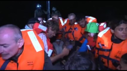 Israele abborda e ferma la Freedom Flottiglia con Greta Thunberg