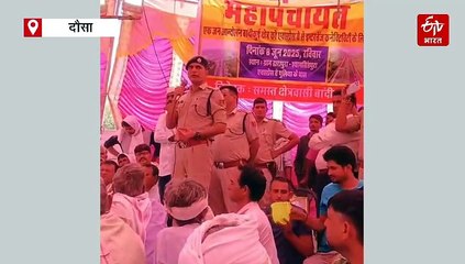 एक्सप्रेसवे पर कट की मांग: धरने पर बैठे शख्स की मौत से गरमाया माहौल, शव रखकर प्रदर्शन