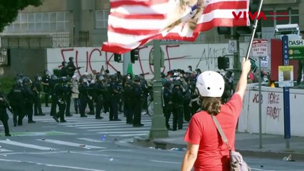 Video Jurnalis Ditembak Saat Live Demo Anti-Imigrasi di LA