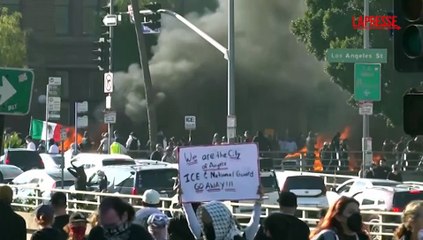 Los Angeles, scontri tra polizia e manifestanti: le immagini dei tumulti