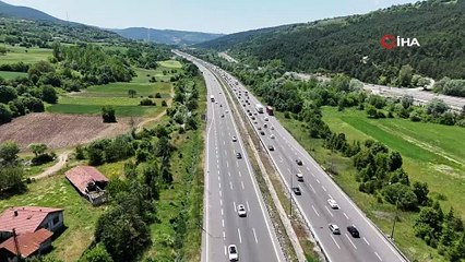 Bayram tatilinin son gününde dönüş çilesi! Trafik durma noktasına geldi