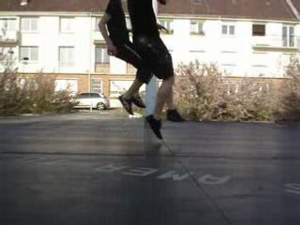 Duo (2) Martini-Jumper & Djam Hardjump