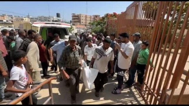 Palestinesi uccisi a Gaza mentre cercavano gli aiuti umanitari