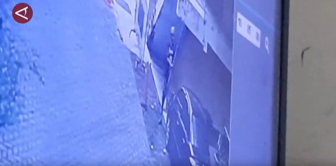 3 mobil dan pintu di Balai Kota Solo dirusak orang tak dikenal