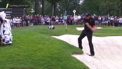 Mickelson's miracle chip at LIV Golf Virginia