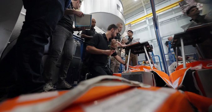 Entrenamiento del astronauta húngaro Tibor Kapu con Axiom