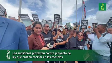 Los suplidores protestan contra proyecto de ley que ordena cocinar en las escuelas