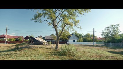 Tres kilómetros al fin del mundo - Tráiler oficial español