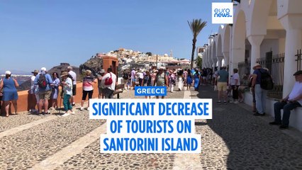 Tourist numbers on Santorini drop as earthquake fears keep visitors away