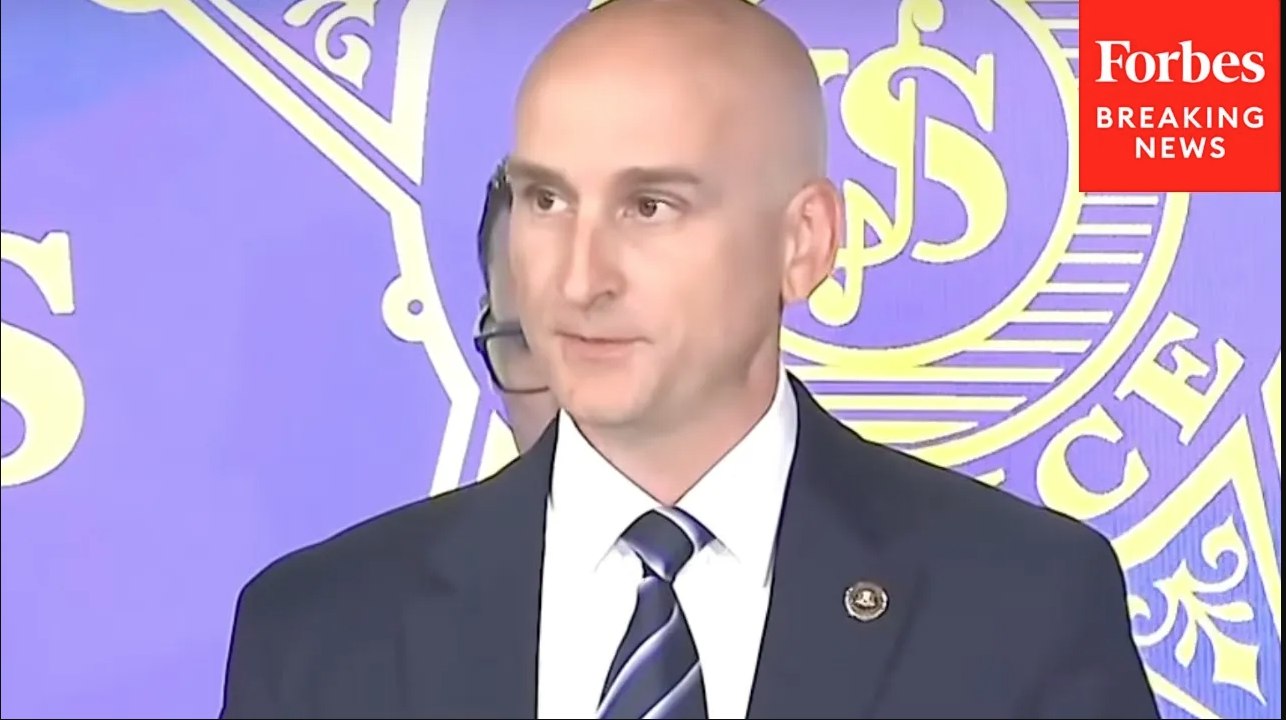 FBI Official: 'Not Currently Aware Of Any Credible Threats' To Army 250th Birthday Parade