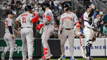 Red Sox Triumph Over Yankees 11-7, Hit Five Homers in Victory