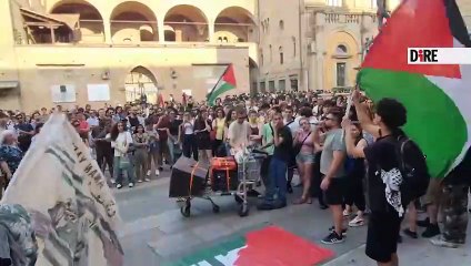 Bologna - MO. 300 IN PIAZZA, "ISRAELE RILASCI SUBITO ATTIVISTI NAVE"  (09.06.25)