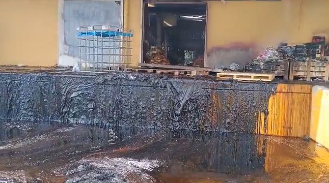 Comerciantes afectados por incendio en el Merca Santo Domingo solicitan apoyo del Gobierno