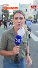 Tunjuk Perasaan di LA: Detik Wartawan Australia Terkena Tembakan Peluru Getah Ketika Bersiaran Langsung