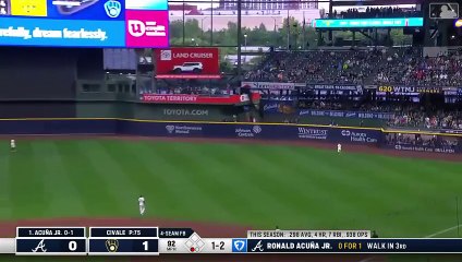 Ronald Acuña Jr. dispara su quinto jonrón del año