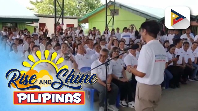 PBBM, pinangunahan ang “Brigada Eskwela” sa Bulacan; DepEd, namahagi ng 300 bags at school supplies