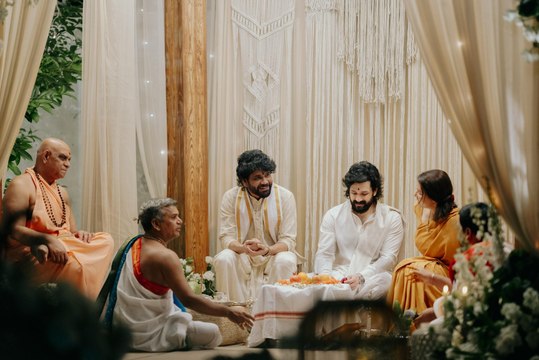 ಸಿನಿ EXPRESS: ಅಖಿಲ್ ಅಕ್ಕಿನೇನಿ ಮದುವೆಯಲ್ಲಿ ಕಿಚ್ಚ-ಯಶ್! ಬುಲೆಟ್ ಏರಿ ಬಂದ ನಟ ಧರ್ಮ ಕೀರ್ತಿ!